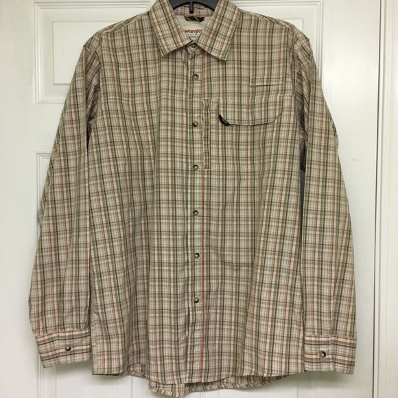 Wrangler Authentics  Plaid Button Down Shirt -SZ M - Picture 1 of 8